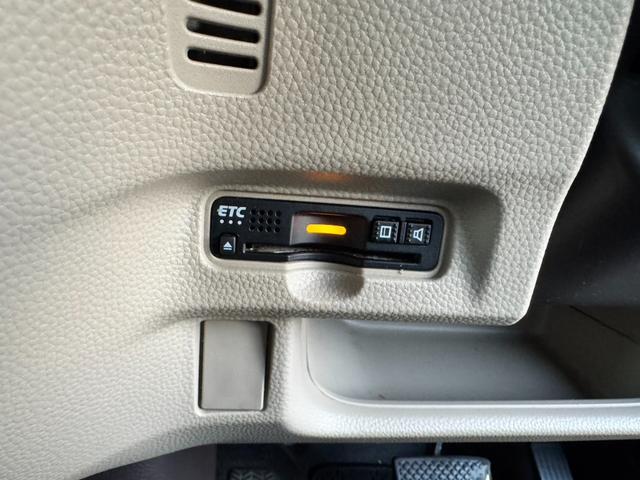 N-BOX G・Lターボホンダセンシング 純正ナビ フルセグTV Bluetoothオーディオ バックカメラ ETC 衝突軽減ブレーキ レーダークルーズコントロール 両側電動スライドドア スマートキー LEDヘッドライト(33枚目)