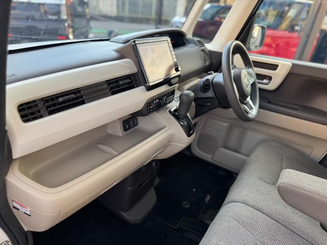 N-BOX G・Lホンダセンシング 純正ナビ・フルセグTV・Bluetoothオーディオ・バックカメラ・ETC・両側スライド左側電動スライドドア・オートクルーズコントロール・車線逸脱警報機能・ホンダセンシング・横滑り防止装置・(20枚目)