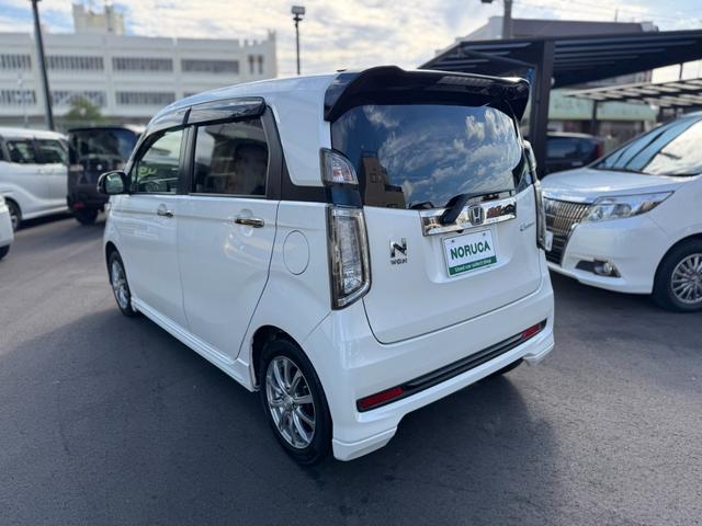 N-WGNカスタム G SS2トーンカラースタイルパッケージ 純正ナビ・Bluetoothオーディオ・TV・バックカメラ・ビルドインETC・オートクルーズコントロール・プッシュスタート・スマートキー・横滑り防止装置・オートリトラクタブルドアミラー・(12枚目)