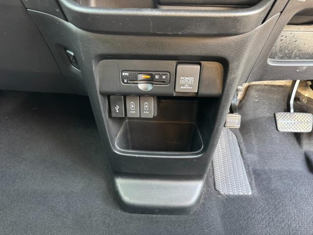 N-WGNカスタム G SS2トーンカラースタイルパッケージ 純正ナビ・Bluetoothオーディオ・TV・バックカメラ・ビルドインETC・オートクルーズコントロール・プッシュスタート・スマートキー・横滑り防止装置・オートリトラクタブルドアミラー・(38枚目)