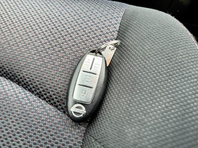 セレナ ハイウェイスター　Ｓ－ハイブリッド　Ｖセレクション　純正８インチナビ　フルセグＴＶ　Ｂｌｕｅｔｏｏｔｈオーディオ　バックカメラ　後席フリップダウンモニター　ＥＴＣ　両側電動スライドドア　クルーズコントロール　スマートキー　プッシュスタート（37枚目）