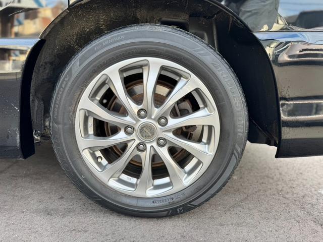 セレナ ハイウェイスター　Ｓ－ハイブリッド　Ｖセレクション　純正８インチナビ　フルセグＴＶ　Ｂｌｕｅｔｏｏｔｈオーディオ　バックカメラ　後席フリップダウンモニター　ＥＴＣ　両側電動スライドドア　クルーズコントロール　スマートキー　プッシュスタート（49枚目）