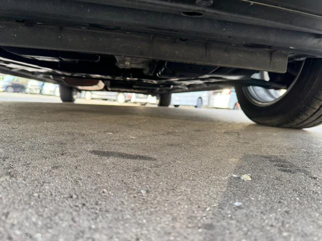 セレナ ハイウェイスター　Ｓ－ハイブリッド　Ｖセレクション　純正８インチナビ　フルセグＴＶ　Ｂｌｕｅｔｏｏｔｈオーディオ　バックカメラ　後席フリップダウンモニター　ＥＴＣ　両側電動スライドドア　クルーズコントロール　スマートキー　プッシュスタート（52枚目）