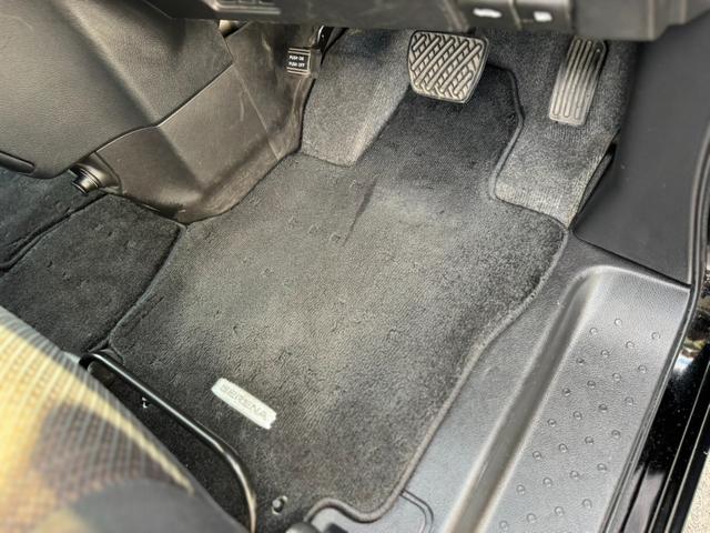 セレナ ハイウェイスター　Ｓ－ハイブリッド　純正ナビ・Ｂｌｕｅｔｏｏｔｈオーディオ・フルセグＴＶ・ＥＴＣ・両側電動スライドドア・アイドリングストップ・横滑り防止装置・車線逸脱警報・オートリトラクタブルドアミラー・オートライト（18枚目）