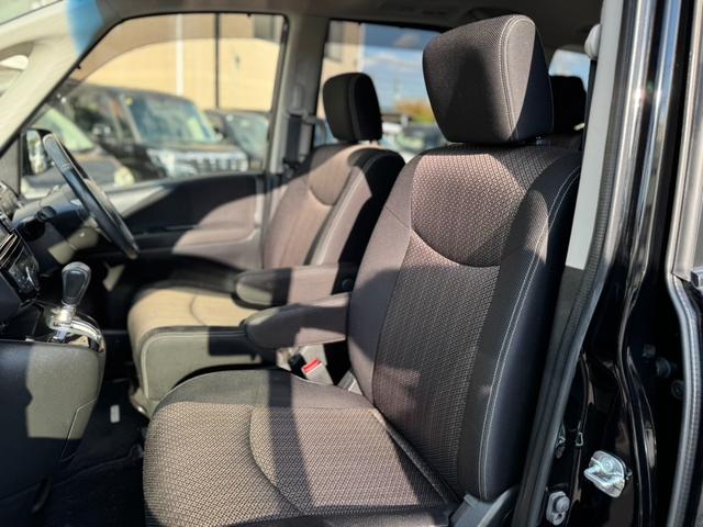 当店のお車をご覧頂き有難うございます。内外装の追加写真をご希望のお客様はお気軽にお申し付けください。現車確認もお待ちしております。