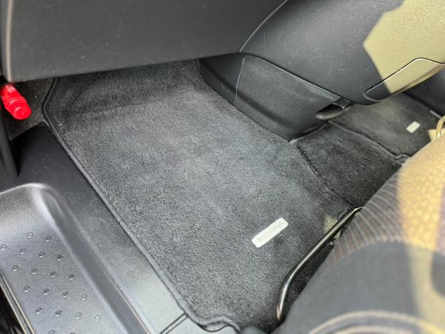 当店のお車をご覧頂き有難うございます。内外装の追加写真をご希望のお客様はお気軽にお申し付けください。現車確認もお待ちしております。