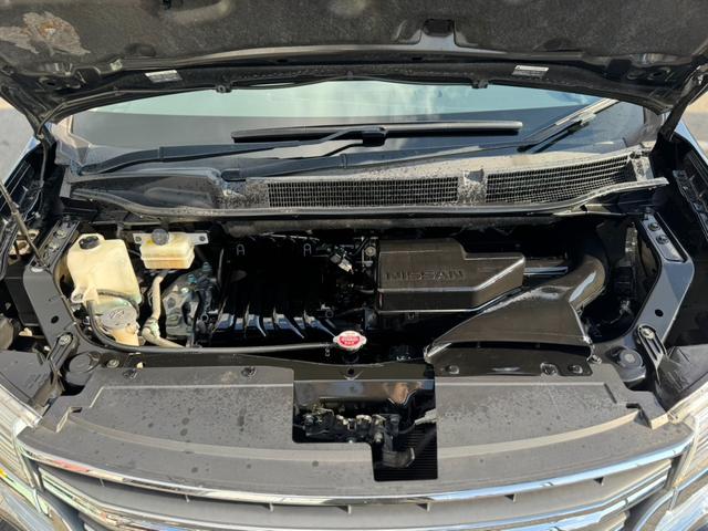 エンジンルーム