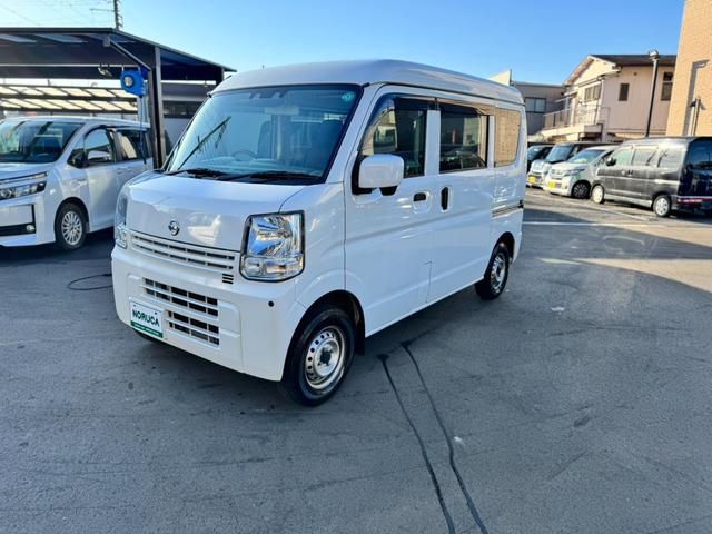 ＮＶ１００クリッパーバン ＤＸ　ＧＬセーフティパッケージ　純正ＣＤオーディオ　キーレス　デュアルカメラブレーキサポート　オーバーヘッドコンソール　パーキングセンサー　４速オートマ　オートライト　電動格納ミラー　パワーウィンド（8枚目）