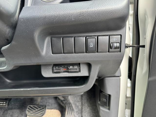 モコ Ｘ　純正ナビ・フルセグＴＶ・バックカメラ・ＥＴＣ・アイドリングストップ・電動格納ミラー・プッシュスタート・スマートキー・オートエアコン・ウィンカードアミラー・フロントフォグランプ・純正ステアリング（39枚目）