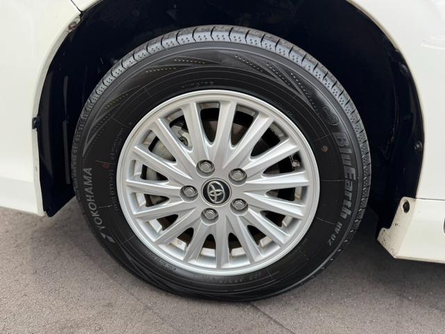 ヴォクシー ハイブリッドＶ　社外ナビ・ワンセグＴＶ・バックカメラ・ＥＴＣ・両側電動スライドドア・前席シートヒーター・オートクルーズコントロール・プッシュスタート・スマートキー・車両接近通報装置・トラクションコントロール・（53枚目）