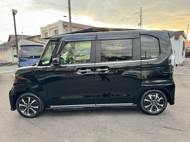 Ｎ－ＢＯＸカスタム Ｇ・Ｌホンダセンシング　社外ナビ・Ｂｌｕｅｔｏｏｔｈオーディオ・フルセグＴＶ・バックカメラ・ＥＴＣ・両側スライド左側電動ドア・車線逸脱警報・ホンダセンシング・横滑り防止装置・プッシュスタート・スマートキー・（13枚目）