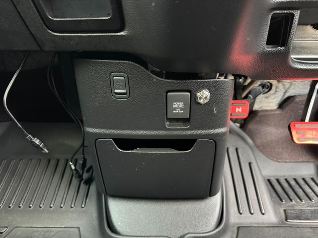 Ｎ－ＢＯＸカスタム Ｇ・Ｌホンダセンシング　社外ナビ・Ｂｌｕｅｔｏｏｔｈオーディオ・フルセグＴＶ・バックカメラ・ＥＴＣ・両側スライド左側電動ドア・車線逸脱警報・ホンダセンシング・横滑り防止装置・プッシュスタート・スマートキー・（39枚目）