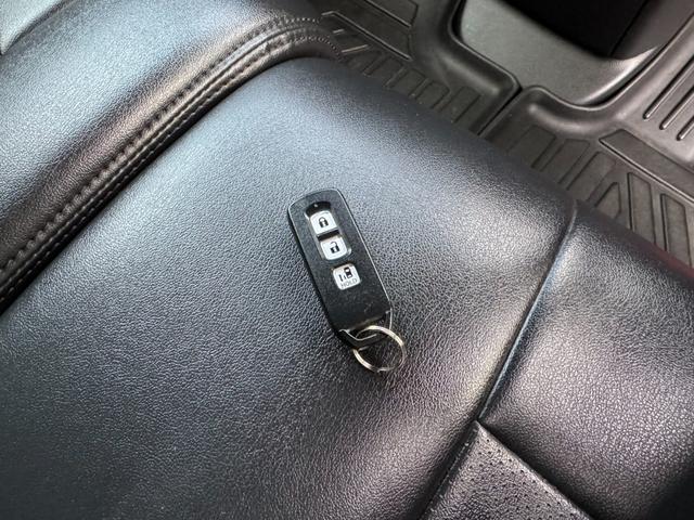 Ｎ－ＢＯＸカスタム Ｇ・Ｌホンダセンシング　社外ナビ・Ｂｌｕｅｔｏｏｔｈオーディオ・フルセグＴＶ・バックカメラ・ＥＴＣ・両側スライド左側電動ドア・車線逸脱警報・ホンダセンシング・横滑り防止装置・プッシュスタート・スマートキー・（44枚目）