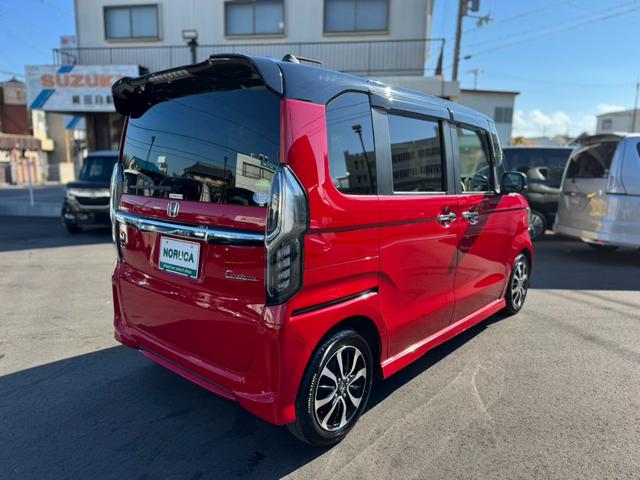 Ｎ－ＢＯＸカスタム Ｇ・Ｌホンダセンシング　純正ナビ・Ｂｌｕｅｔｏｏｔｈオーディオ・フルセグＴＶ・バックカメラ・ＥＴＣ・両側電動スライドドア・オートクルーズコントロール・ホンダセンシング・車線逸脱警報・横滑り防止装置・電動格納ミラー・（10枚目）