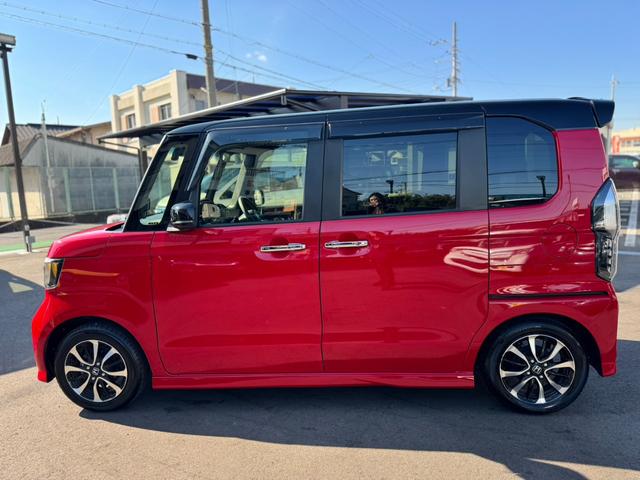 Ｎ－ＢＯＸカスタム Ｇ・Ｌホンダセンシング　純正ナビ・Ｂｌｕｅｔｏｏｔｈオーディオ・フルセグＴＶ・バックカメラ・ＥＴＣ・両側電動スライドドア・オートクルーズコントロール・ホンダセンシング・車線逸脱警報・横滑り防止装置・電動格納ミラー・（13枚目）