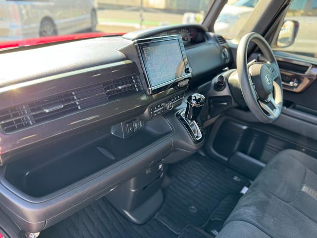 Ｎ－ＢＯＸカスタム Ｇ・Ｌホンダセンシング　純正ナビ・Ｂｌｕｅｔｏｏｔｈオーディオ・フルセグＴＶ・バックカメラ・ＥＴＣ・両側電動スライドドア・オートクルーズコントロール・ホンダセンシング・車線逸脱警報・横滑り防止装置・電動格納ミラー・（20枚目）