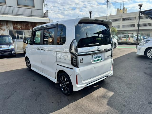 Ｎ－ＢＯＸカスタム Ｇ・Ｌホンダセンシング　純正ナビ・Ｂｌｕｅｔｏｏｔｈオーディオ・フルセグＴＶ・バックカメラ・ＥＴＣ・両側スライド片側電動スライドドア・オートクルーズコントロール・ホンダセンシング・車線逸脱警報・横滑り防止装置・（10枚目）