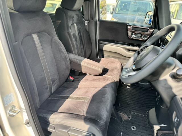 Ｎ－ＢＯＸカスタム Ｇ・Ｌホンダセンシング　純正ナビ・Ｂｌｕｅｔｏｏｔｈオーディオ・フルセグＴＶ・バックカメラ・ＥＴＣ・両側スライド片側電動スライドドア・オートクルーズコントロール・ホンダセンシング・車線逸脱警報・横滑り防止装置・（17枚目）