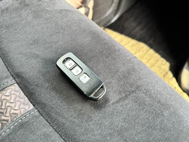 Ｎ－ＢＯＸカスタム Ｇ・Ｌホンダセンシング　純正ナビ・Ｂｌｕｅｔｏｏｔｈオーディオ・フルセグＴＶ・バックカメラ・ＥＴＣ・両側スライド片側電動スライドドア・オートクルーズコントロール・ホンダセンシング・車線逸脱警報・横滑り防止装置・（37枚目）