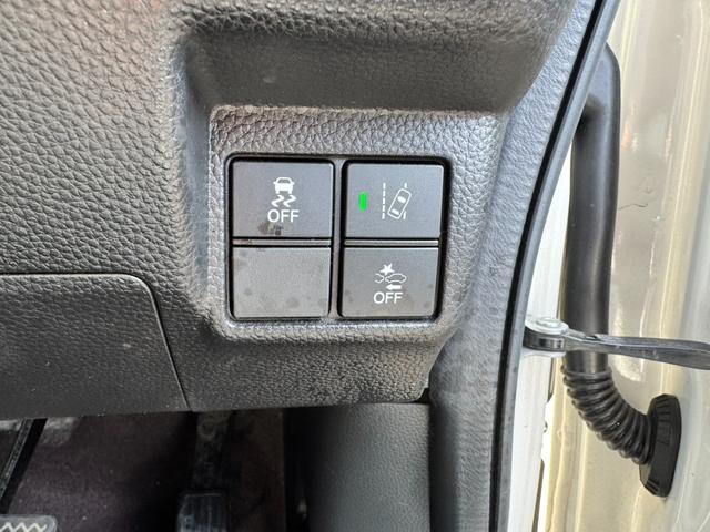 Ｎ－ＢＯＸカスタム Ｇ・Ｌホンダセンシング　純正ナビ・Ｂｌｕｅｔｏｏｔｈオーディオ・フルセグＴＶ・バックカメラ・ＥＴＣ・両側スライド片側電動スライドドア・オートクルーズコントロール・ホンダセンシング・車線逸脱警報・横滑り防止装置・（40枚目）