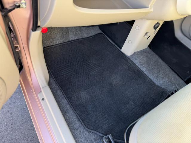 当店のお車をご覧頂き有難うございます。内外装の追加写真をご希望のお客様はお気軽にお申し付けください。現車確認もお待ちしております。