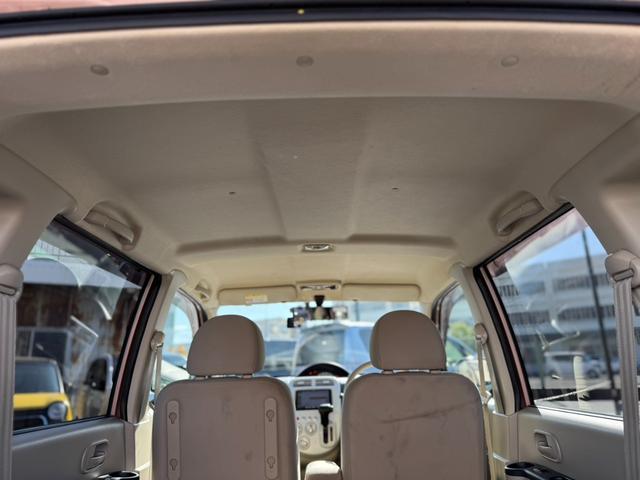 当店のお車をご覧頂き有難うございます。内外装の追加写真をご希望のお客様はお気軽にお申し付けください。現車確認もお待ちしております。