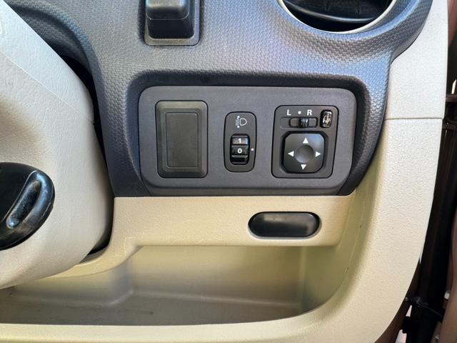 電動格納ミラー