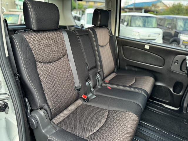 セレナ ハイウェイスター　Ｓ－ハイブリッド　純正ナビ・Ｂｌｕｅｔｏｏｔｈオーディオ・フルセグＴＶ・バックカメラ・ＥＴＣ・両側電動スライドドア・車線逸脱警報・オートクルーズコントロール・電動格納ミラー・プッシュスタート・スマートキー（23枚目）