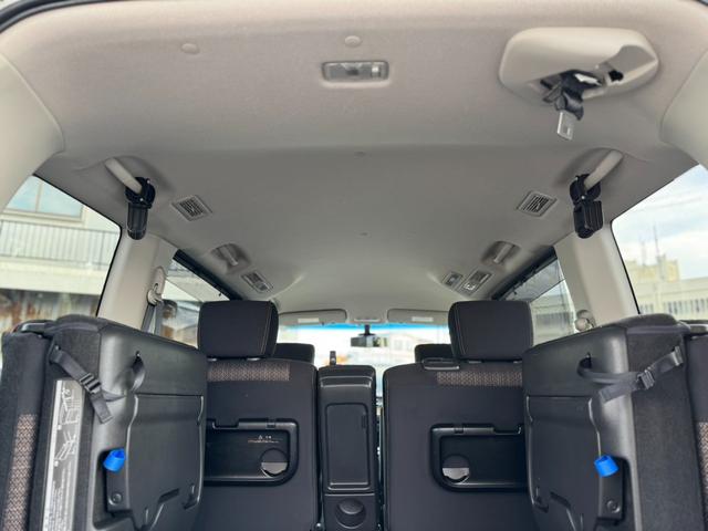 セレナ ハイウェイスター　Ｓ－ハイブリッド　純正ナビ・Ｂｌｕｅｔｏｏｔｈオーディオ・フルセグＴＶ・バックカメラ・ＥＴＣ・両側電動スライドドア・車線逸脱警報・オートクルーズコントロール・電動格納ミラー・プッシュスタート・スマートキー（31枚目）