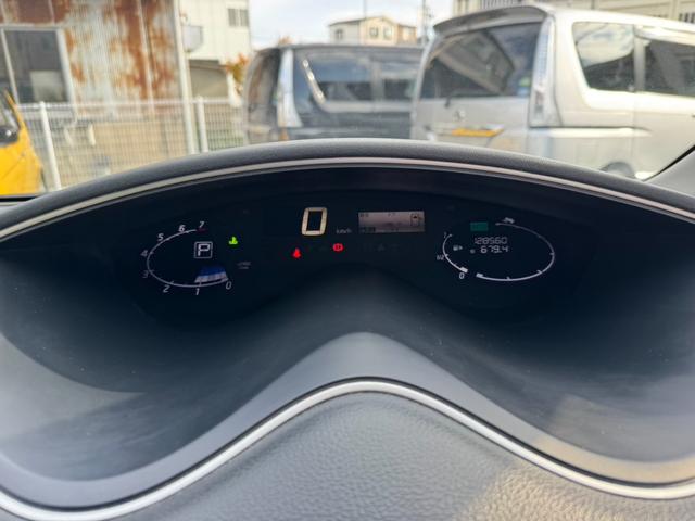 セレナ ハイウェイスター　Ｓ－ハイブリッド　純正ナビ・Ｂｌｕｅｔｏｏｔｈオーディオ・フルセグＴＶ・バックカメラ・ＥＴＣ・両側電動スライドドア・車線逸脱警報・オートクルーズコントロール・電動格納ミラー・プッシュスタート・スマートキー（34枚目）