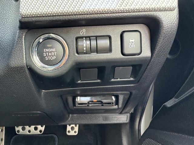 レヴォーグ １．６ＧＴ－Ｓアイサイト　社外ナビ・Ｂｌｕｅｔｏｏｔｈオーディオ・フルセグＴＶ・バックカメラ・オートクルーズコントロール・ＥＴＣ・プッシュスタート・スマートキー・アイサイト・横滑り防止装置・電動格納ミラー・パワーウィンド・（43枚目）