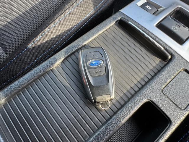 レヴォーグ １．６ＧＴ－Ｓアイサイト　社外ナビ・Ｂｌｕｅｔｏｏｔｈオーディオ・フルセグＴＶ・バックカメラ・オートクルーズコントロール・ＥＴＣ・プッシュスタート・スマートキー・アイサイト・横滑り防止装置・電動格納ミラー・パワーウィンド・（45枚目）