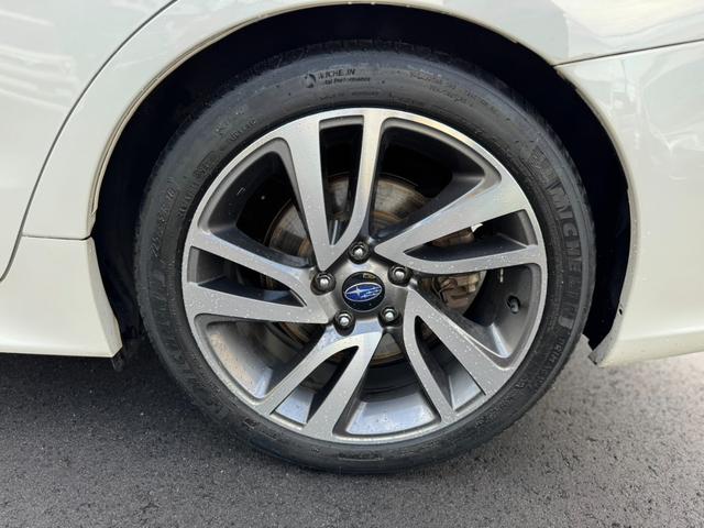 レヴォーグ １．６ＧＴ－Ｓアイサイト　社外ナビ・Ｂｌｕｅｔｏｏｔｈオーディオ・フルセグＴＶ・バックカメラ・オートクルーズコントロール・ＥＴＣ・プッシュスタート・スマートキー・アイサイト・横滑り防止装置・電動格納ミラー・パワーウィンド・（54枚目）