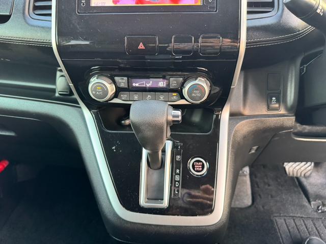 セレナ ハイウェイスター　純正ナビ・Ｂｌｕｅｔｏｏｔｈオーディオ・フルセグＴＶ・バックカメラ・ＥＴＣ・オートクルーズコントロール・両側電動スライドドア・助手席／運転席シートヒーター・プッシュスタート・スマートキー・（40枚目）