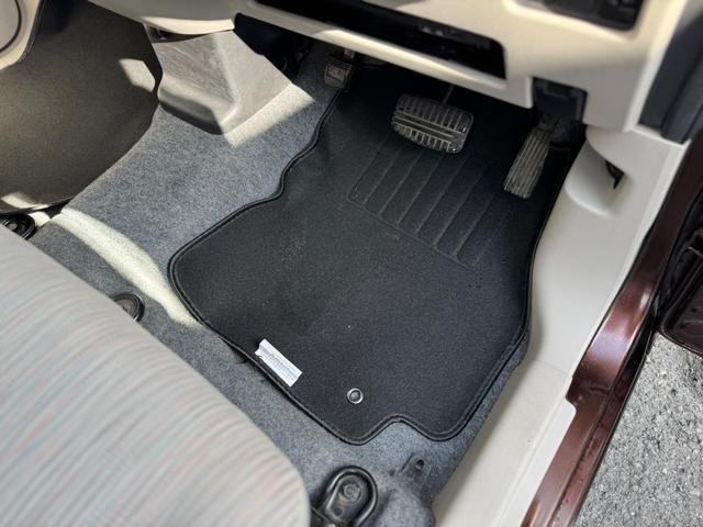 当店のお車をご覧頂き有難うございます。内外装の追加写真をご希望のお客様はお気軽にお申し付けください。現車確認もお待ちしております。