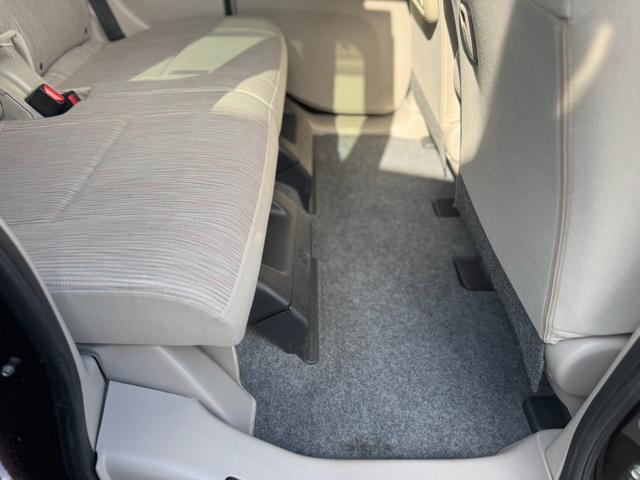 当店のお車をご覧頂き有難うございます。内外装の追加写真をご希望のお客様はお気軽にお申し付けください。現車確認もお待ちしております。