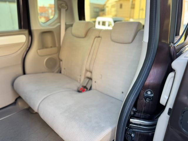 Ｎ－ＢＯＸ Ｇ　ＳＳパッケージ　純正ナビ・フルセグＴＶ・Ｂｌｕｅｔｏｏｔｈオーディオ・バックカメラ・ＥＴＣ・前席シートヒーター・両側電動スライドドア・オートリトラクタブルドアミラー・横滑り防止装置・プッシュスタート・スマートキー（24枚目）