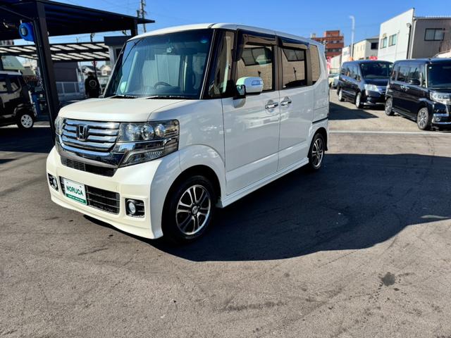 Ｎ－ＢＯＸカスタム Ｇ　ＳＳパッケージ　社外ナビ　フルセグＴＶ　バックカメラ　ＥＴＣ　両側電動スライドドア　スマートキー　プッシュスタート　ＨＩＤヘッドライト　純正アルミ　オートエアコン　オートライト（8枚目）