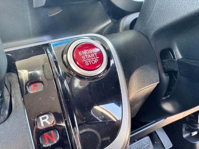 Ｎ－ＢＯＸカスタム Ｇ　ＳＳパッケージ　社外ナビ　フルセグＴＶ　バックカメラ　ＥＴＣ　両側電動スライドドア　スマートキー　プッシュスタート　ＨＩＤヘッドライト　純正アルミ　オートエアコン　オートライト（35枚目）
