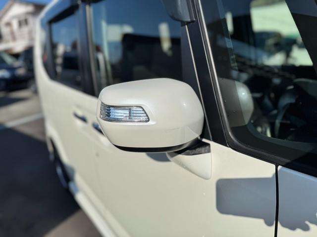 Ｎ－ＢＯＸカスタム Ｇ　ＳＳパッケージ　社外ナビ　フルセグＴＶ　バックカメラ　ＥＴＣ　両側電動スライドドア　スマートキー　プッシュスタート　ＨＩＤヘッドライト　純正アルミ　オートエアコン　オートライト（42枚目）