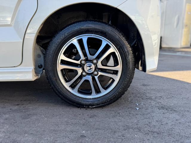 Ｎ－ＢＯＸカスタム Ｇ　ＳＳパッケージ　社外ナビ　フルセグＴＶ　バックカメラ　ＥＴＣ　両側電動スライドドア　スマートキー　プッシュスタート　ＨＩＤヘッドライト　純正アルミ　オートエアコン　オートライト（46枚目）