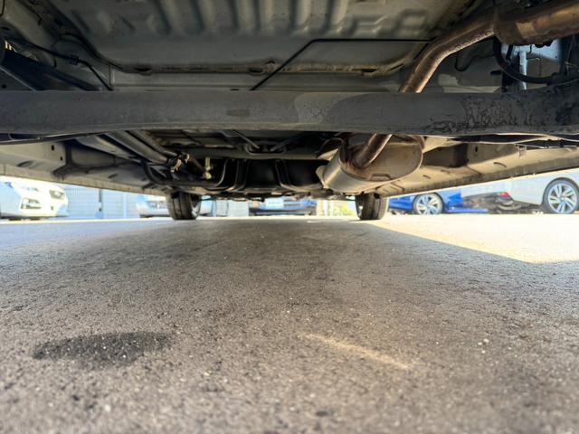 Ｎ－ＢＯＸカスタム Ｇ　ＳＳパッケージ　社外ナビ　フルセグＴＶ　バックカメラ　ＥＴＣ　両側電動スライドドア　スマートキー　プッシュスタート　ＨＩＤヘッドライト　純正アルミ　オートエアコン　オートライト（49枚目）