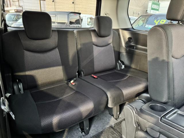 セレナ ハイウェイスター　Ｓ－ハイブリッド　純正ナビ　フルセグＴＶ　バックカメラ　後席フリップダウンモニター　両側電動スライドドア　スマートキー　プッシュスタート　ＨＩＤヘッドライト　オートエアコン　コーナーセンサー（25枚目）