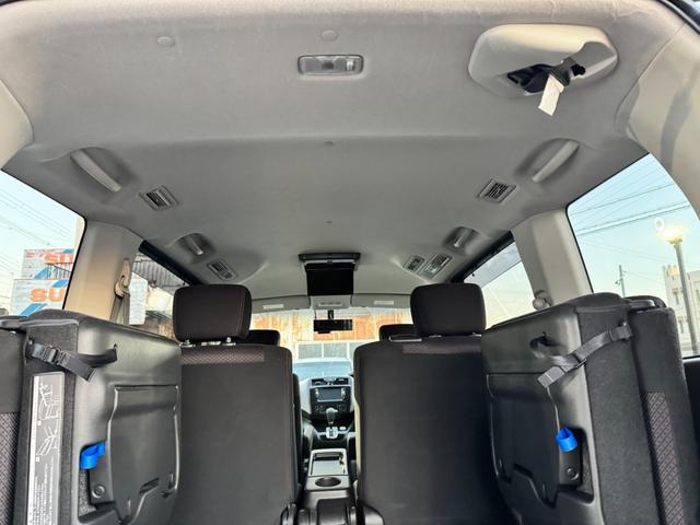 セレナ ハイウェイスター　Ｓ－ハイブリッド　純正ナビ　フルセグＴＶ　バックカメラ　後席フリップダウンモニター　両側電動スライドドア　スマートキー　プッシュスタート　ＨＩＤヘッドライト　オートエアコン　コーナーセンサー（28枚目）