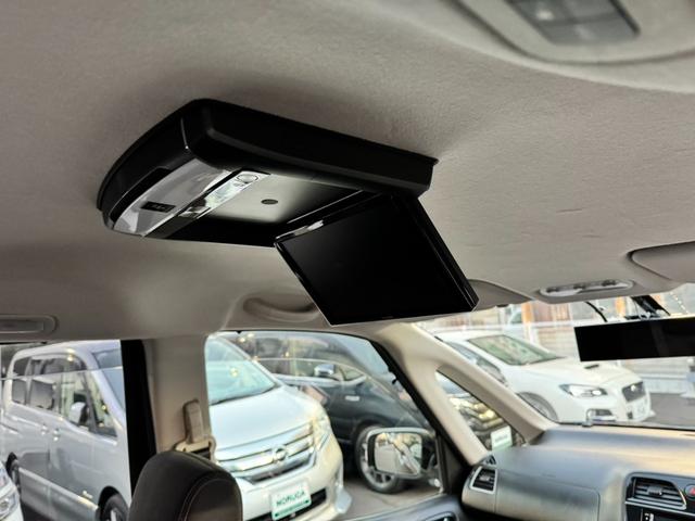 セレナ ハイウェイスター　Ｓ－ハイブリッド　純正ナビ　フルセグＴＶ　バックカメラ　後席フリップダウンモニター　両側電動スライドドア　スマートキー　プッシュスタート　ＨＩＤヘッドライト　オートエアコン　コーナーセンサー（31枚目）