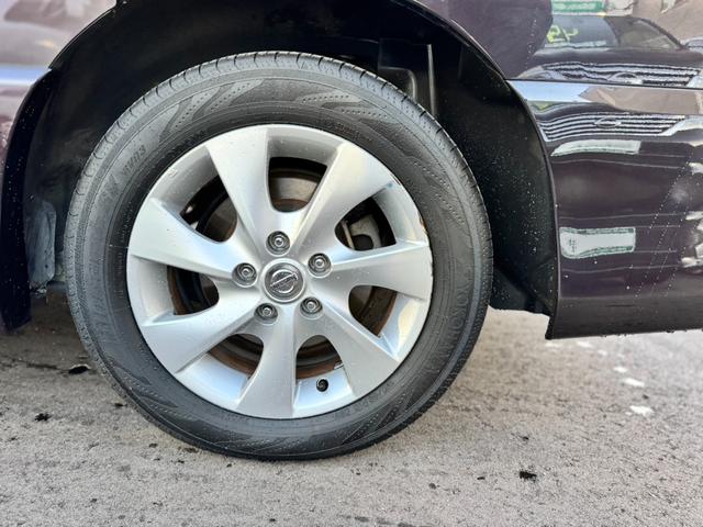 セレナ ハイウェイスター　Ｓ－ハイブリッド　純正ナビ　フルセグＴＶ　バックカメラ　後席フリップダウンモニター　両側電動スライドドア　スマートキー　プッシュスタート　ＨＩＤヘッドライト　オートエアコン　コーナーセンサー（47枚目）