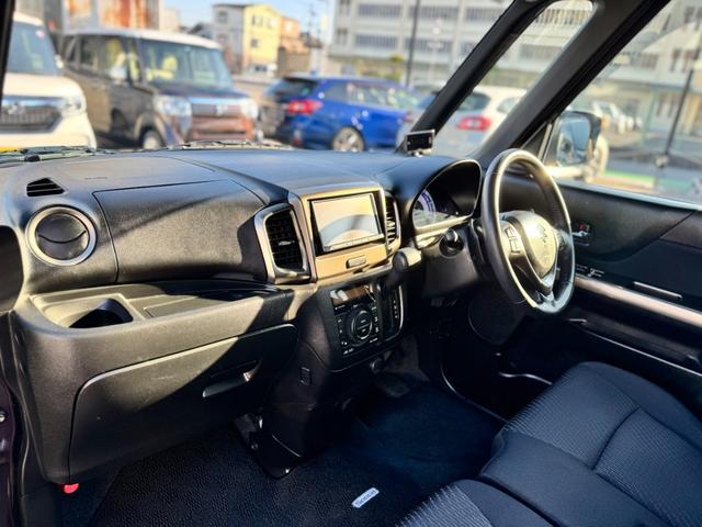 スペーシアカスタムＺ ターボ　社外ナビ　ワンセグＴＶ　バックカメラ　ＥＴＣ　ステアリングスイッチ　両側電動スライドドア　スマートキー　プッシュスタート　デュアルカメラブレーキサポート　シートヒーター（18枚目）