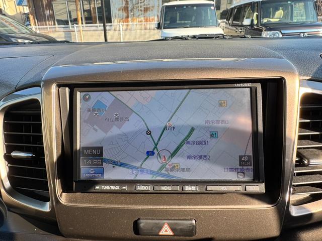 スペーシアカスタムＺ ターボ　社外ナビ　ワンセグＴＶ　バックカメラ　ＥＴＣ　ステアリングスイッチ　両側電動スライドドア　スマートキー　プッシュスタート　デュアルカメラブレーキサポート　シートヒーター（29枚目）