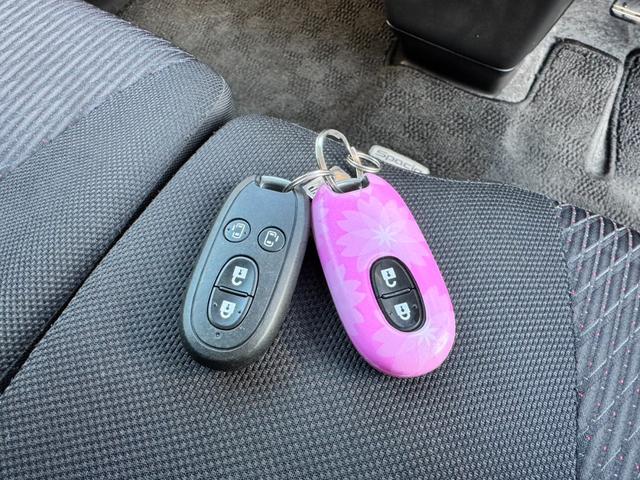 スペーシアカスタムＺ ターボ　社外ナビ　ワンセグＴＶ　バックカメラ　ＥＴＣ　ステアリングスイッチ　両側電動スライドドア　スマートキー　プッシュスタート　デュアルカメラブレーキサポート　シートヒーター（35枚目）