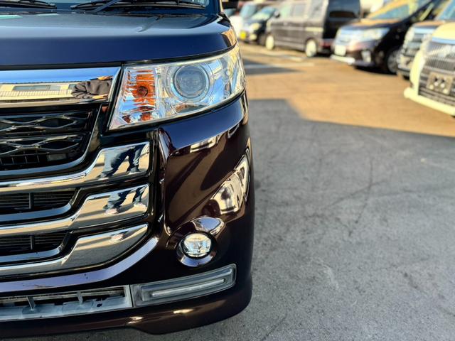 スペーシアカスタムＺ ターボ　社外ナビ　ワンセグＴＶ　バックカメラ　ＥＴＣ　ステアリングスイッチ　両側電動スライドドア　スマートキー　プッシュスタート　デュアルカメラブレーキサポート　シートヒーター（43枚目）